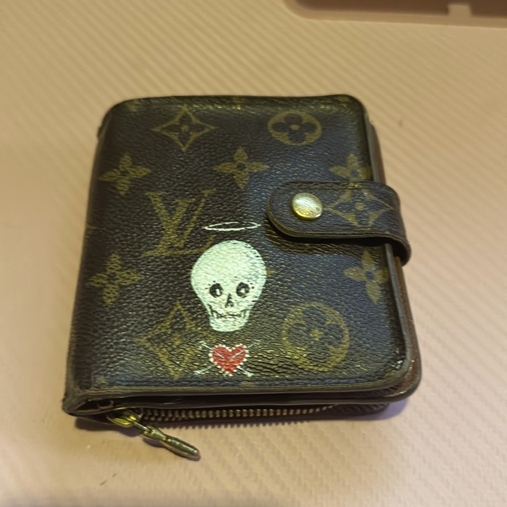 Louis Vuitton Wallet